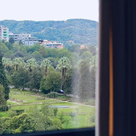 Apartament Miku - Unique 3 Bedroom At Olympic Tirana