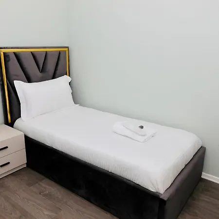 Apartment Miku - Unique 3 Bedroom At Olympic