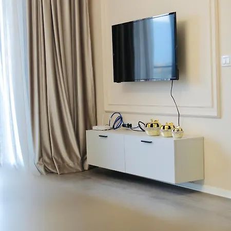 Miku - Unique 3 Bedroom At Olympic *