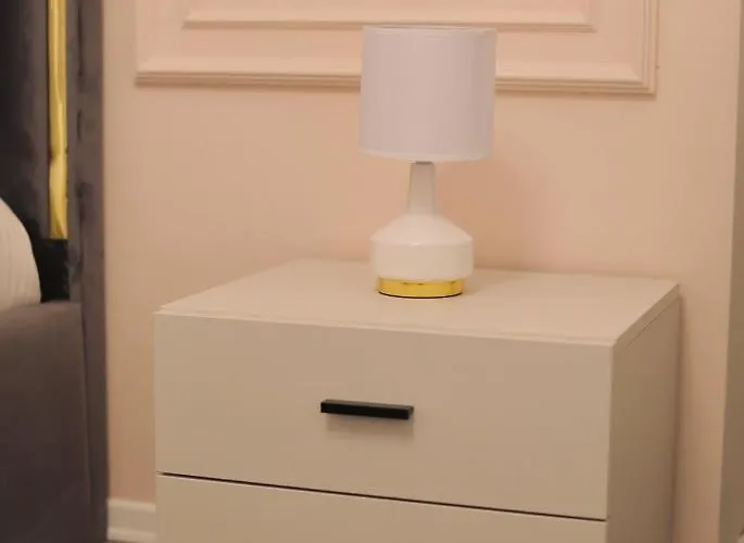 Miku - Unique 3 Bedroom At Olympic Apartment Tirana